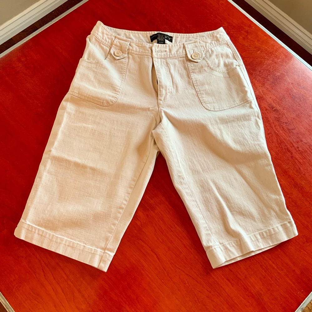Venezia off white cotton short pants